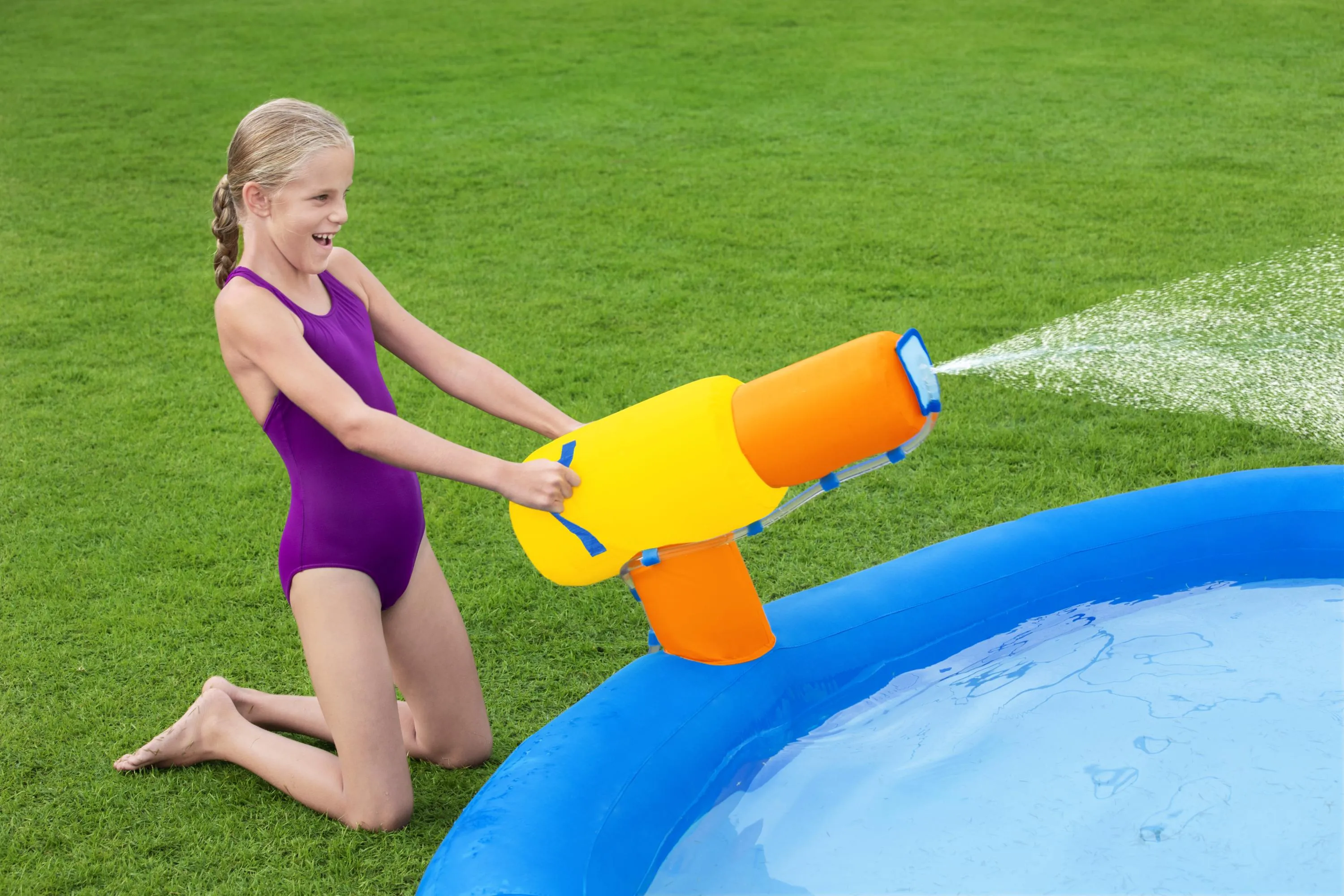 53345 Bestway  H2OGO!® Mount Splashmore Mega WaterPark 14'3" x 9'5" x 8'9"/4.35m x 2.86m x 2.67m