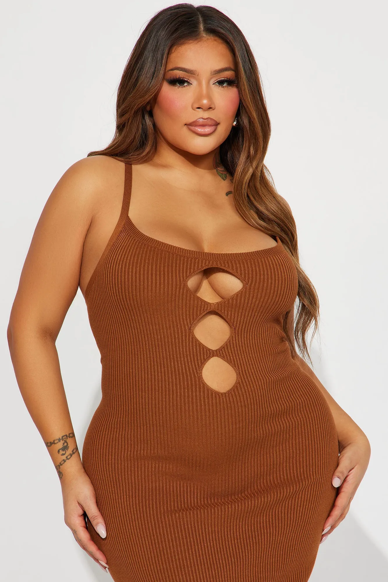 Adelyn Sweater Maxi Dress - Brown