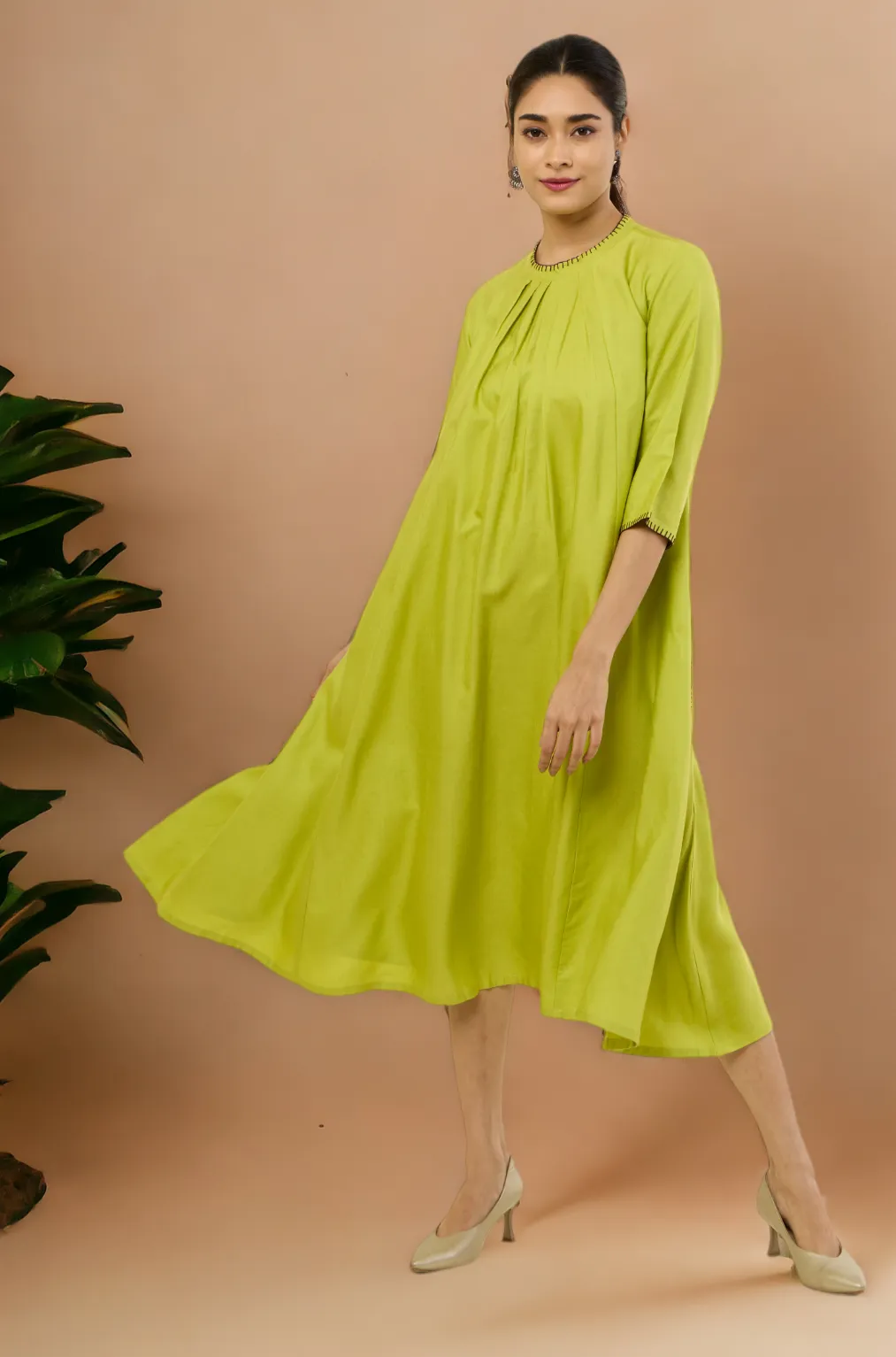 crew neck silk pleated dress - glinting lime & silk radiance