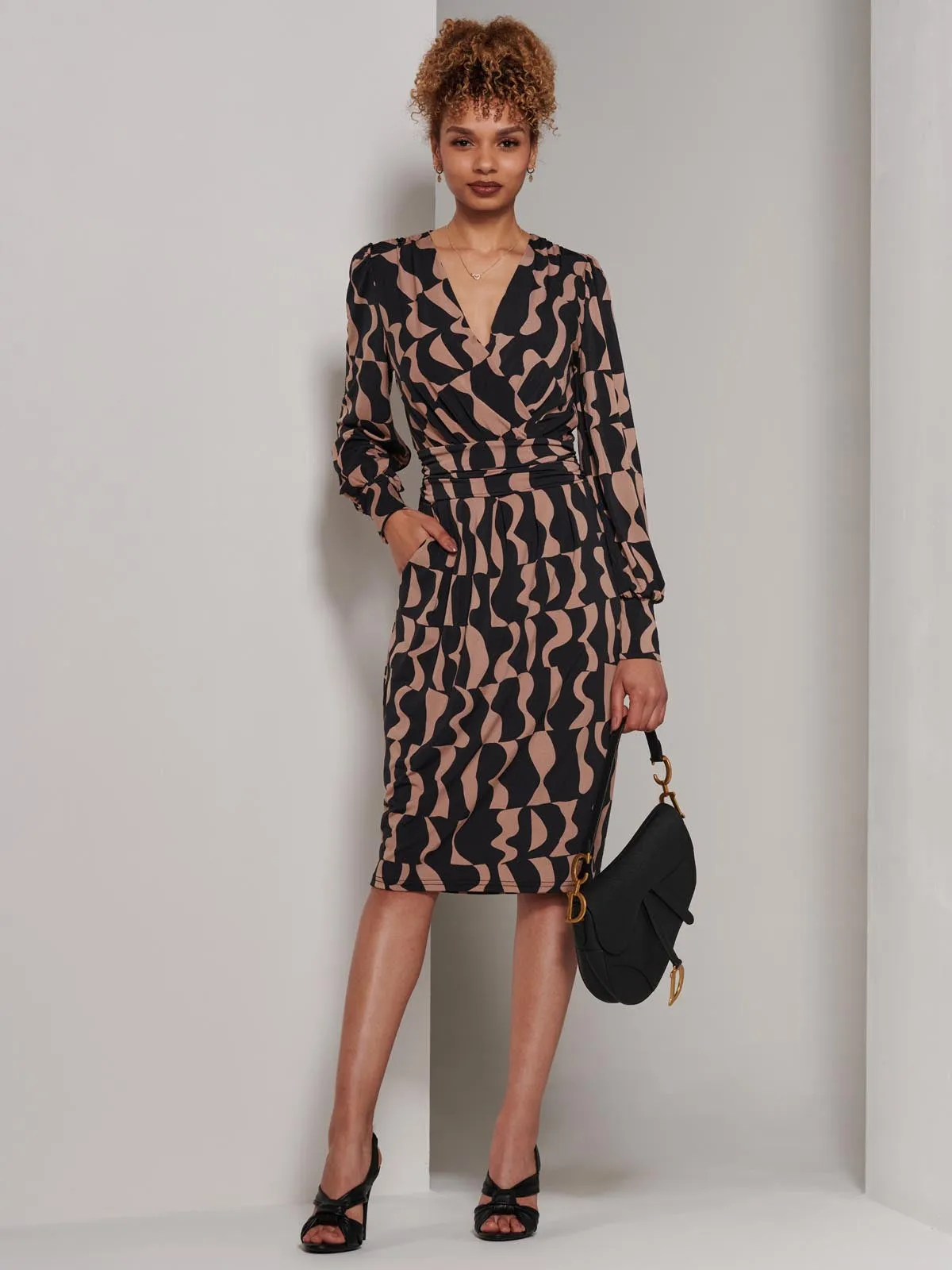 Gwen Print Long Sleeve Pegged Dress, Brown Pattern