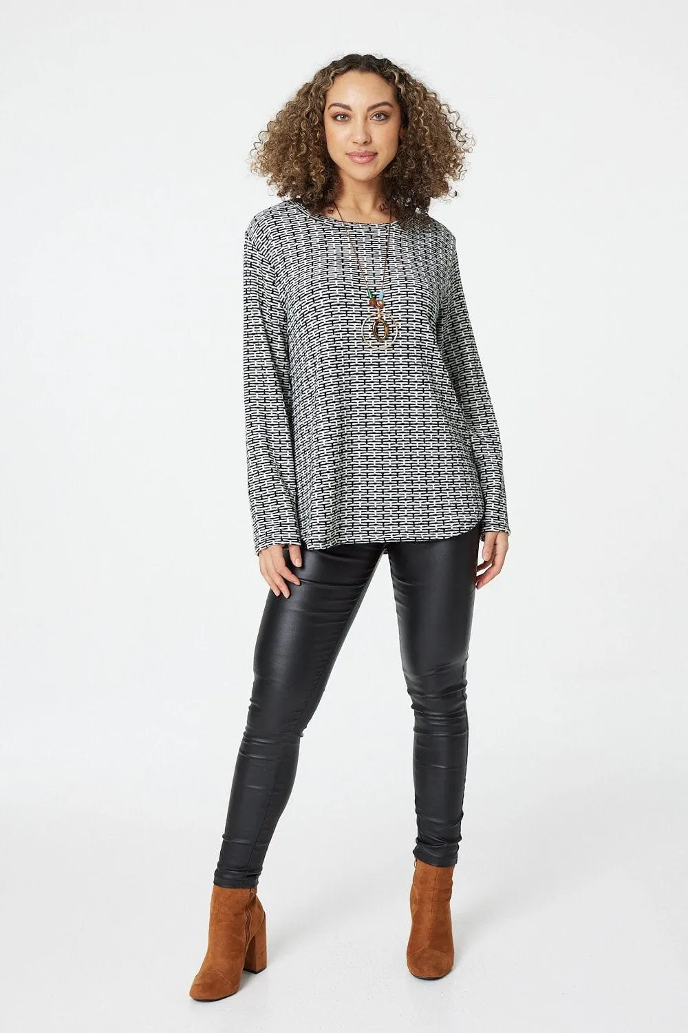 Long Sleeve Top with Necklace