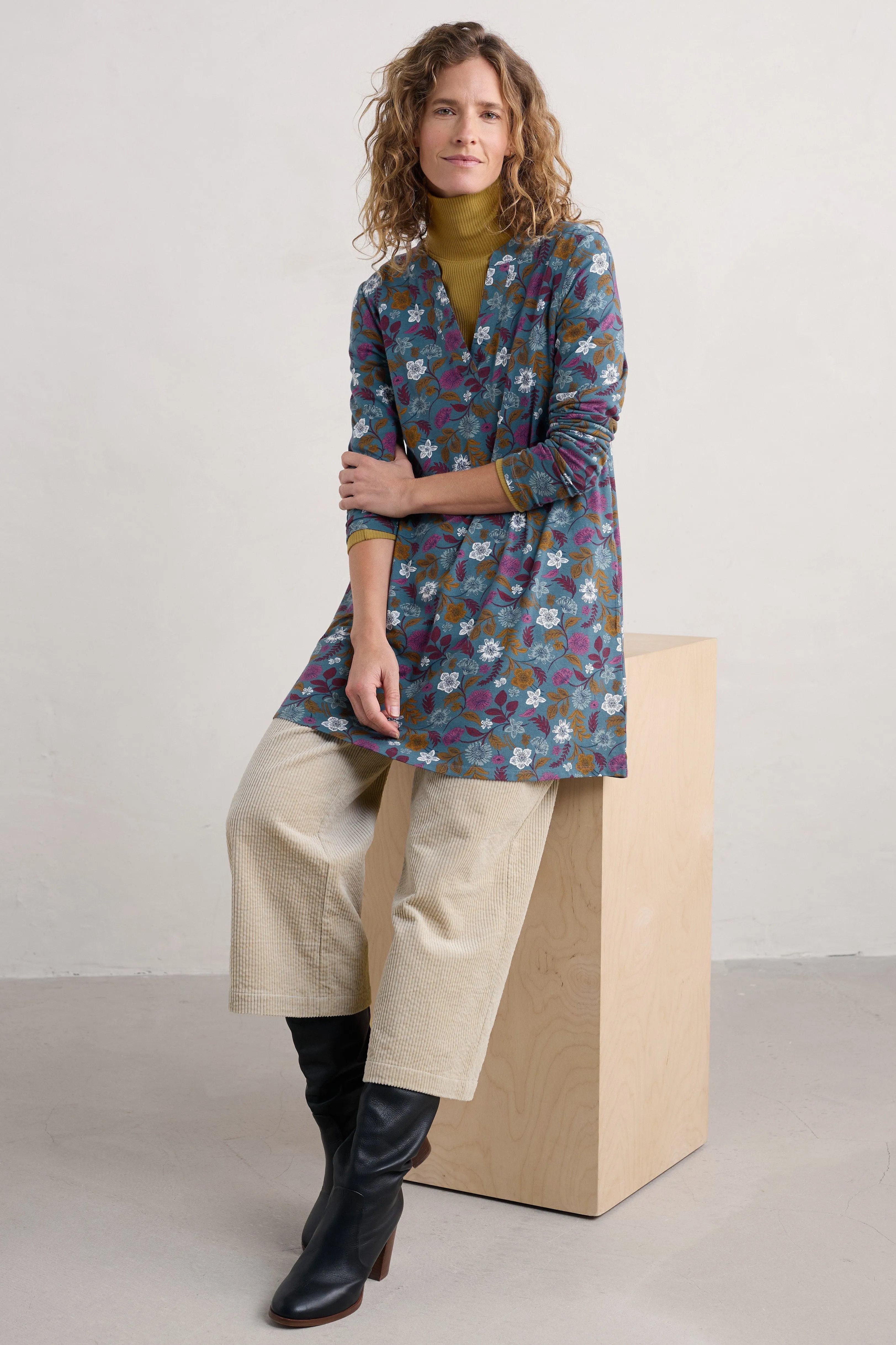 Seasalt Wreathe Tunic in Woodblock Bloom Dusky Jade