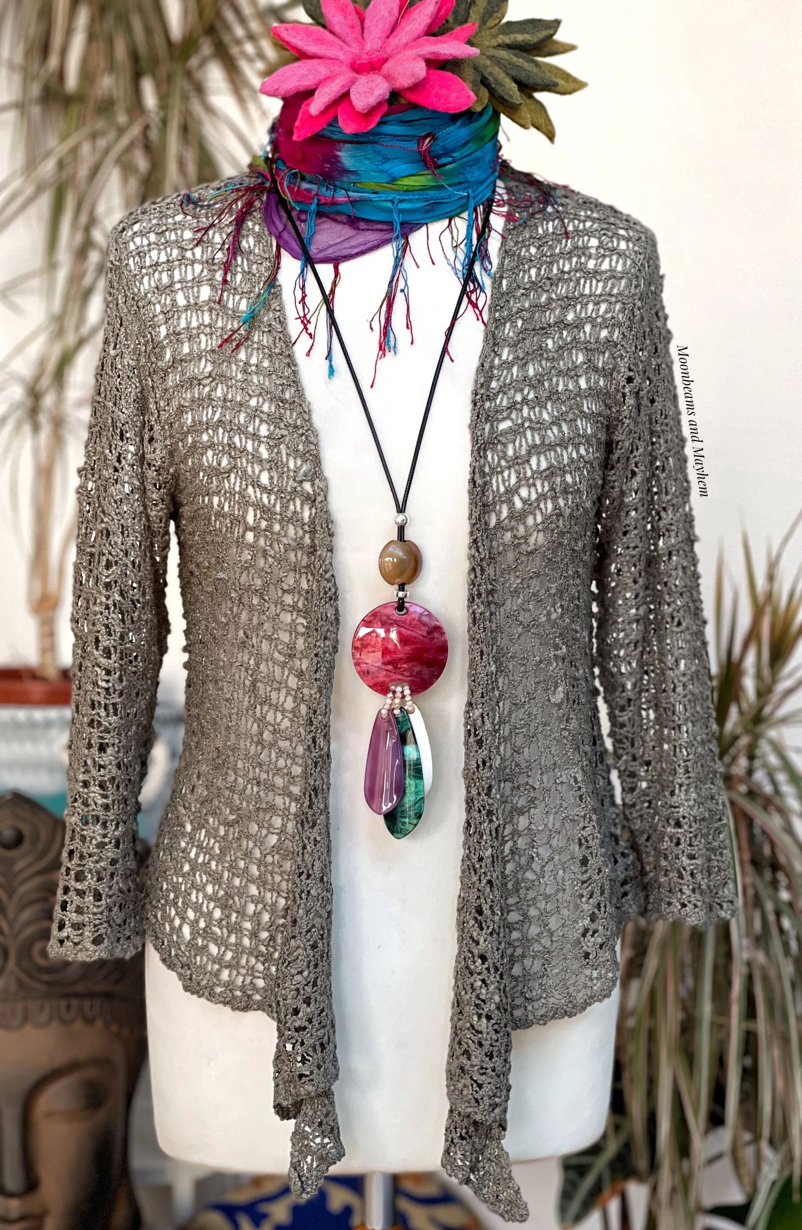 STUNNING LOOSE WEAVE SHRUG / CARDIGAN