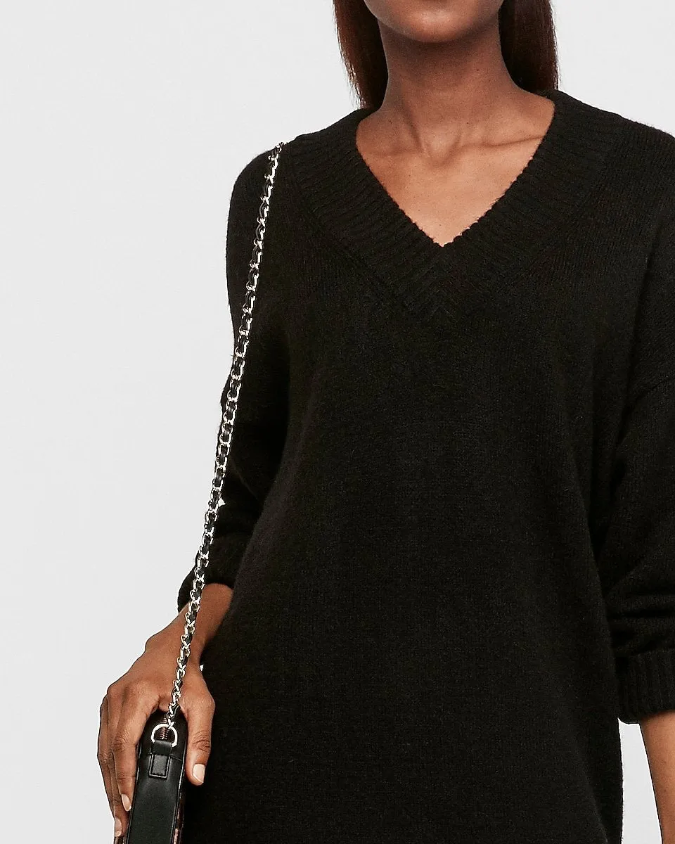 V-Neck Sweater Shift Dress in Pitch Black